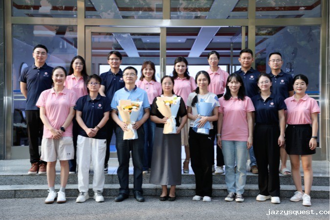 拾光法韵 一生法缘——法学2011级校友返校欢聚毕业十周年