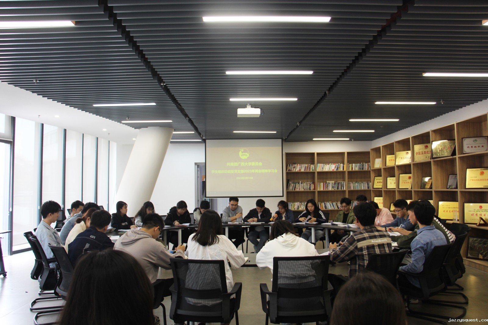 图片 池姗珊 全景 0314.jpg