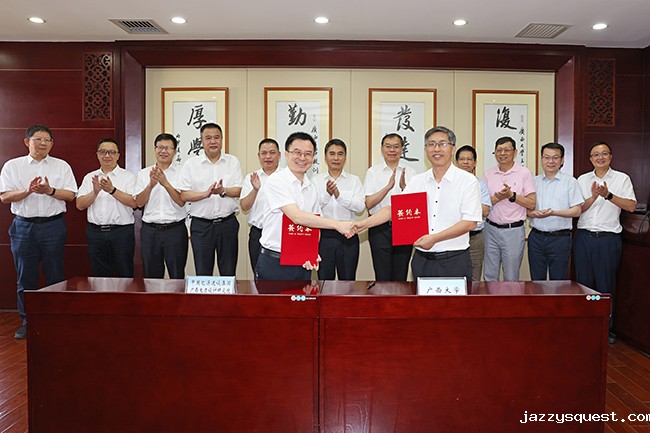 1C0A9306 - 1.jpg 1C0A9306 - 1.jpg