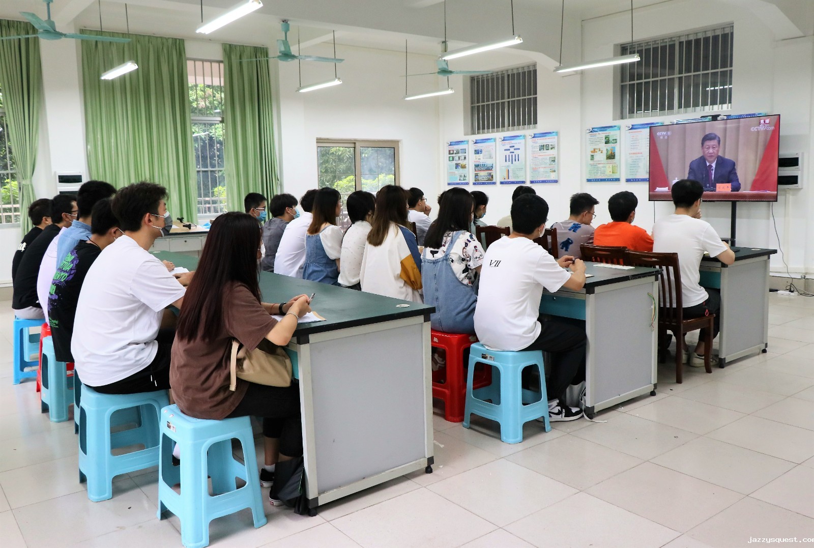 图片 机械工程学院.JPG